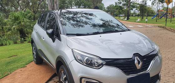 RENAULT CAPTUR 1.6 16V SCE FLEX INTENSE X-TRONIC